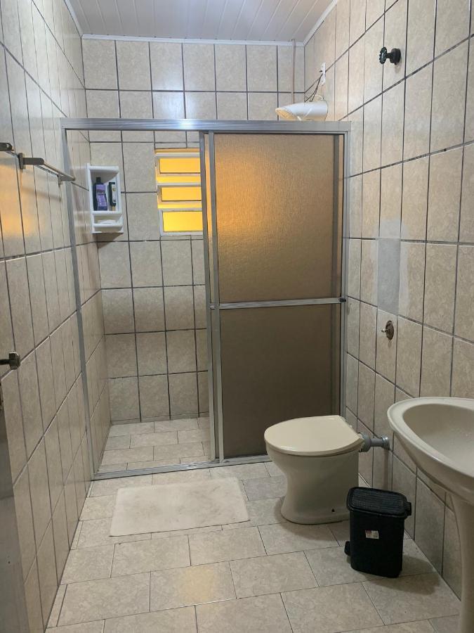 Casa Agradavel Ha 80 Metros Praia Toninhas Ubatuba Luaran gambar